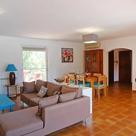 Sleeps 6 Pool Air Con Wifi * Cogolin